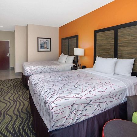 La Quinta Inn By Wyndham Calhoun South I-75 מראה חיצוני תמונה