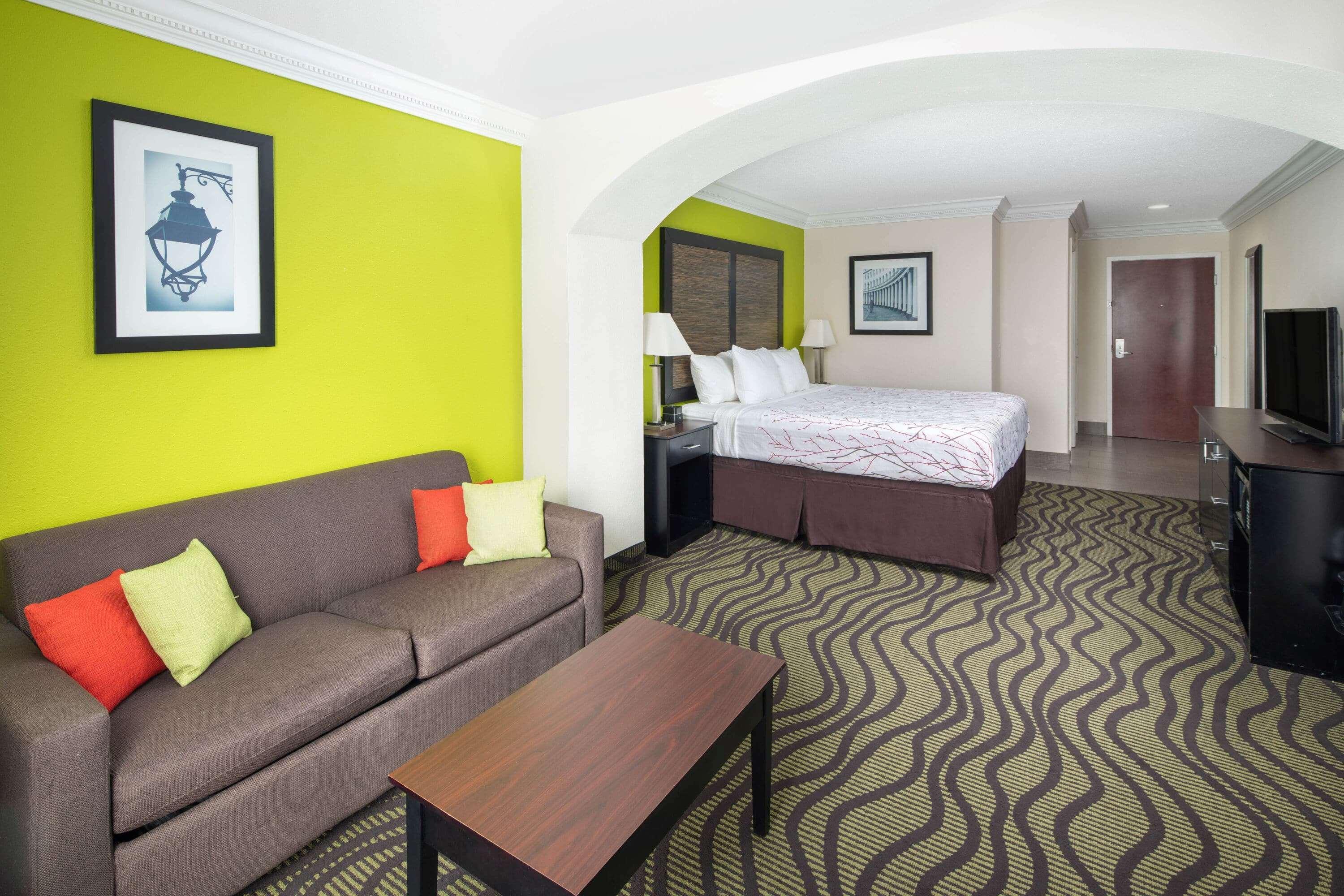 La Quinta Inn By Wyndham Calhoun South I-75 מראה חיצוני תמונה