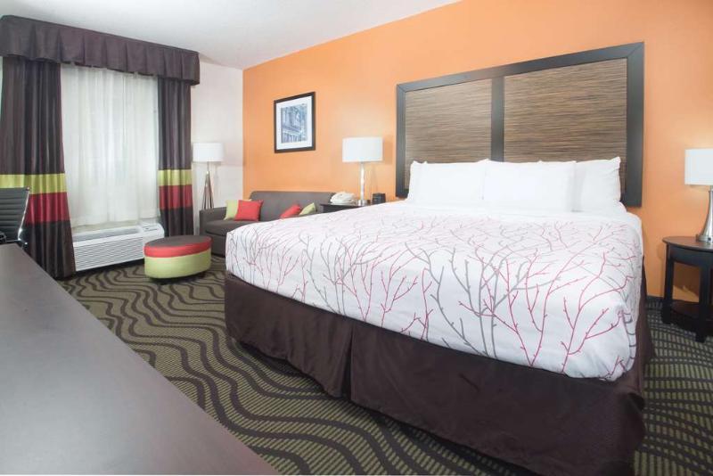 La Quinta Inn By Wyndham Calhoun South I-75 מראה חיצוני תמונה